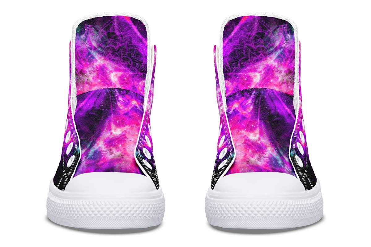 Tênis de Lona de Cano Alto com Estampa Colorida, Moda Masculina e Feminina